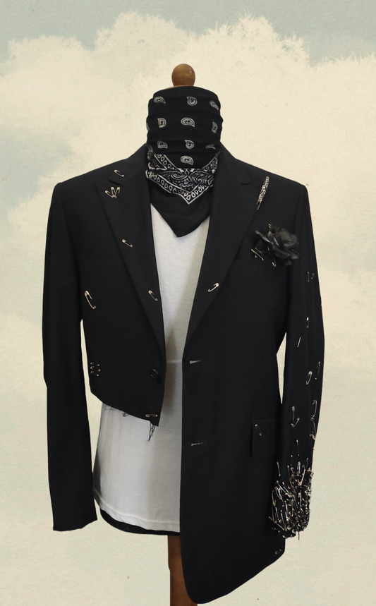 Giacca Asimmetrica A Taglio Vivo Con Spille